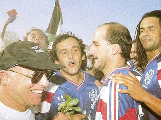 Thierry Roland, Michel Platini et Yannick Noah  Jricho, le 8 octobre 1993.  VCF
